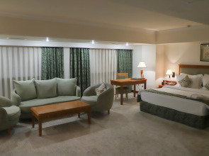 Отель Ramada by Wyndham Ташкент