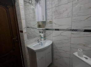 Жилые помещения у водопада Тобот