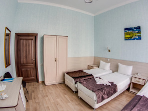 Отель сквер Высоцкого