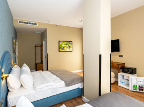 Nenessa Airport Hotel