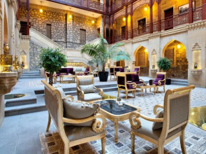 Отель Shah Palace