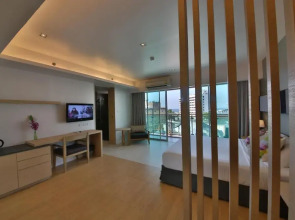 The Sun Xclusive Hotel