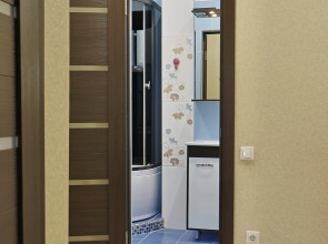 Квартира Комфортное Жилье в Центре Города с Видом на Реку Булак