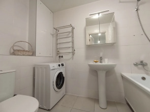 Апартаменты Двухкомнатная Квартира у Метро Котельники