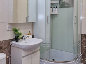 Апартаменты RentPlaza возле Центра