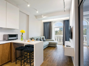 Апартаменты Дом композитора Ялта Екатеринская 3 Набережная Ялты