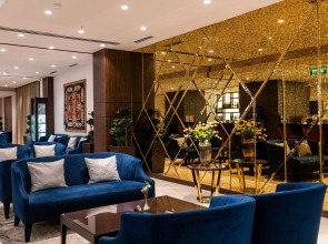 Отель Ramada and Suites by Wyndham Yerevan