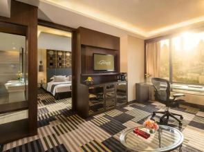 Отель The Landmark Bangkok