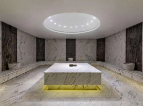 Отель Wyndham Garden Baku