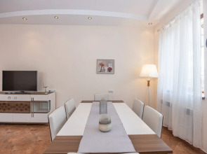 Апартаменты on Amiryan Str. 4/6-135