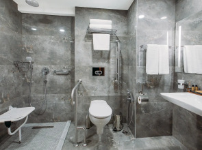 Отель Marjan Plaza