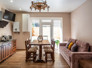 Вилла Семейная с Видом на Горы в Терсколе от Квартирукинг