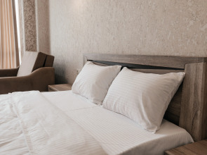 Отель Дизак