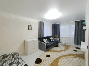 Апартаменты Двухкомнатные новые в центре