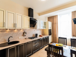 Апартаменты Чистая и Уютная Недалеко от Моря от LetoApart