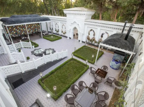 Отель The Shahar