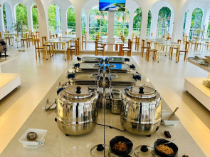 Отель The Up Phu Quoc