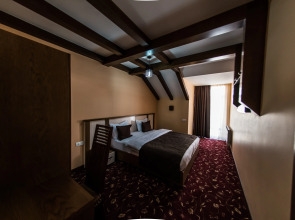 Курортный отель Elegant