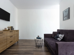 Квартира Центр города Космическая