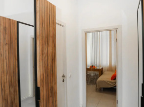 Квартира Мондриан от Home24