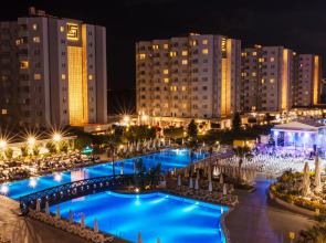 Отель Grand Park Lara