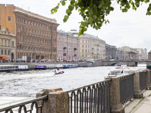 Апартаменты Город Рек на Фонтанке 47 New