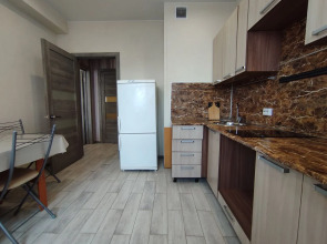 Квартира возле ДРКБ, военного госпиталя, Тэнгэри