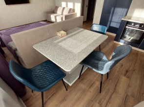 Апартаменты СВ Жираф ЛЮКС