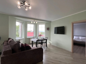 Апартаменты на Краснофлотской с видом на замок