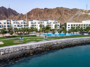 Отель Radisson Blu Resort Fujairah