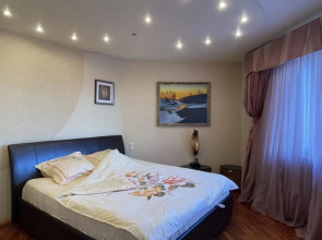 Апартаменты Уютная трёхкомнатная квартира