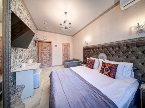 Апартаменты семейные у моря с бассейном