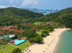 Курортный отель Holiday Villa Resort & Beachclub Langkawi