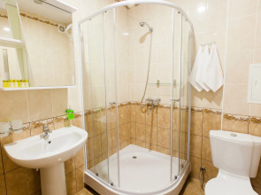 Отель УЮТ-Ермолино