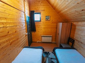 Отель Everest Rest House