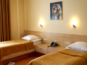 Отель Уральский