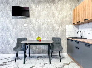 Квартира Уютная студия с балконом в новом доме Крымск Хоум