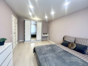 Апартаменты на улице 10 лет Октября 5