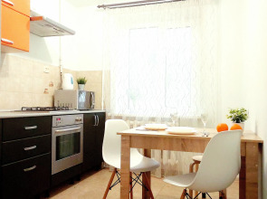 Апартаменты 2х Комнатные на Маршала Конева 4А