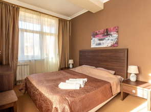 Квартира Номер в Отеле с Балконом Шикарным Видом на Горы