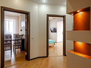 Квартира 2-к у Залива на Крылова 5 от RentAp