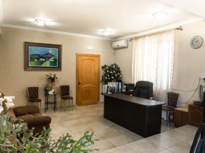 Отель Кипарис