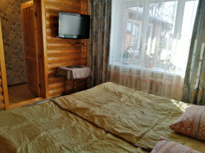 Гостевой дом на берегу озера Неро