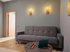 Апартаменты с террасой и мангалом. Отдельная спальня. Жить в Горах.