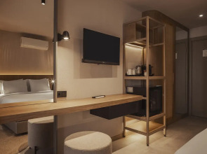 En Vie Beach Boutique Hotel