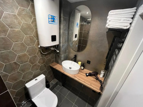 Апартаменты с проектором в комплексе с бассейном