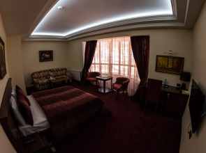 Курортный отель Elegant