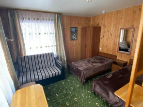 Отель Старый клён