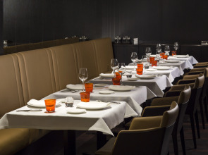 Отель BERD'S Design Hotel