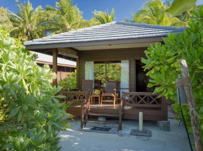 Курортный отель Royal Island Resort & Spa